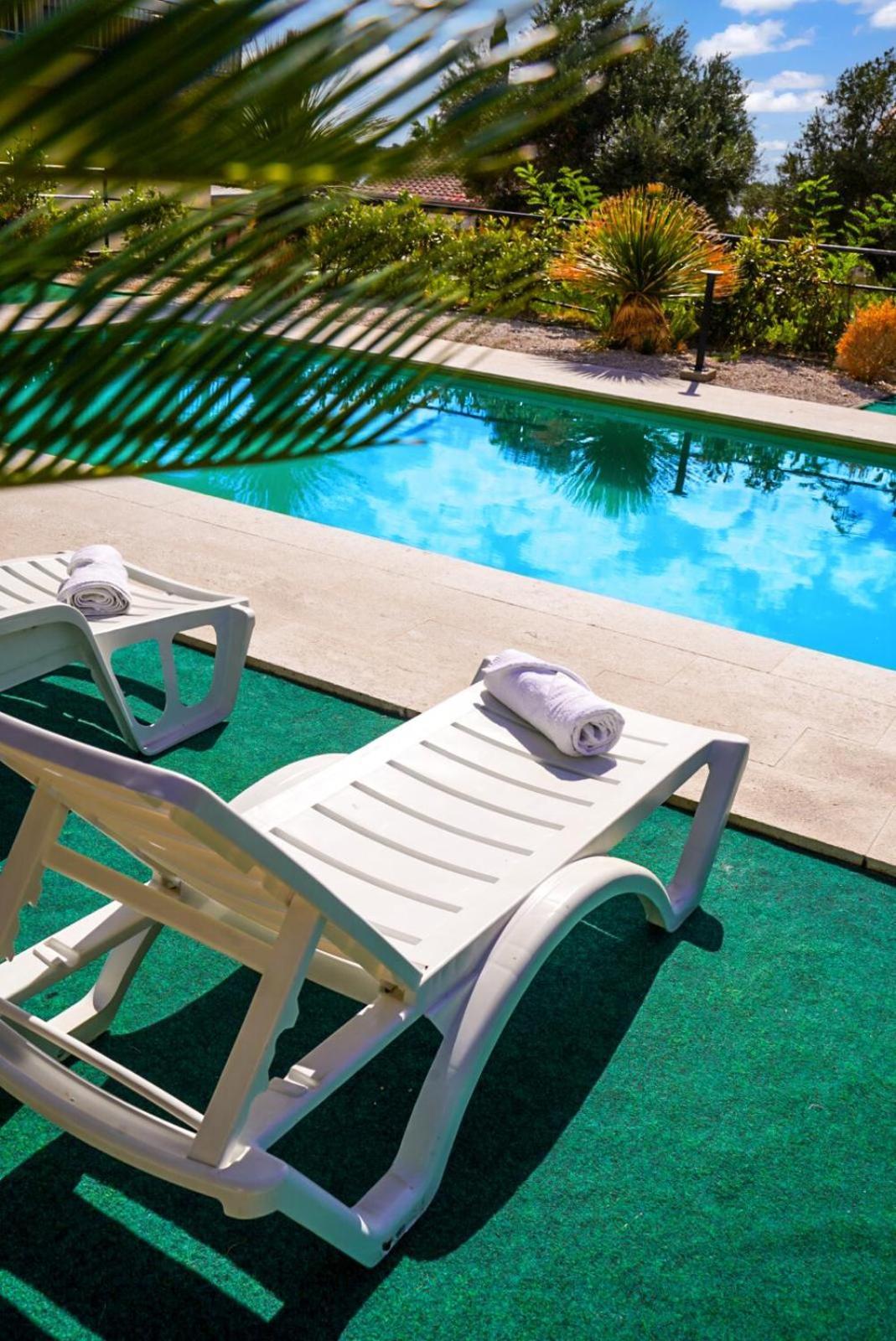 Kristal Paris Resort Novalja Zewnętrze zdjęcie