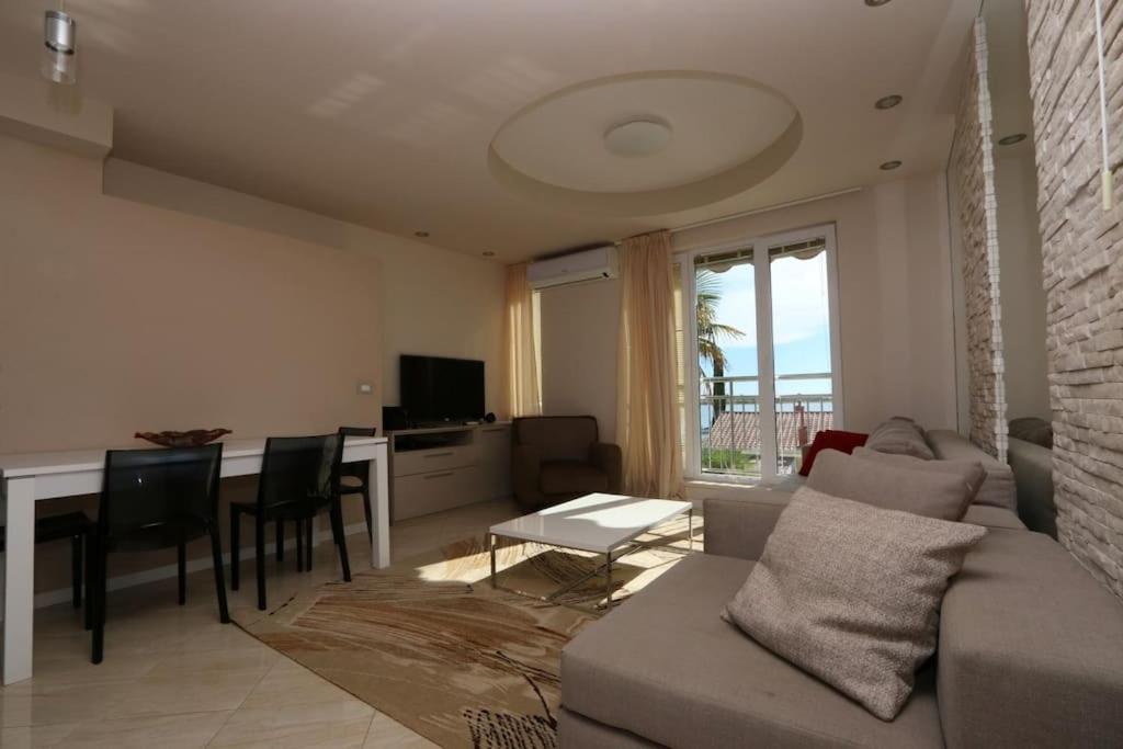 Kristal Paris Resort Novalja Zewnętrze zdjęcie