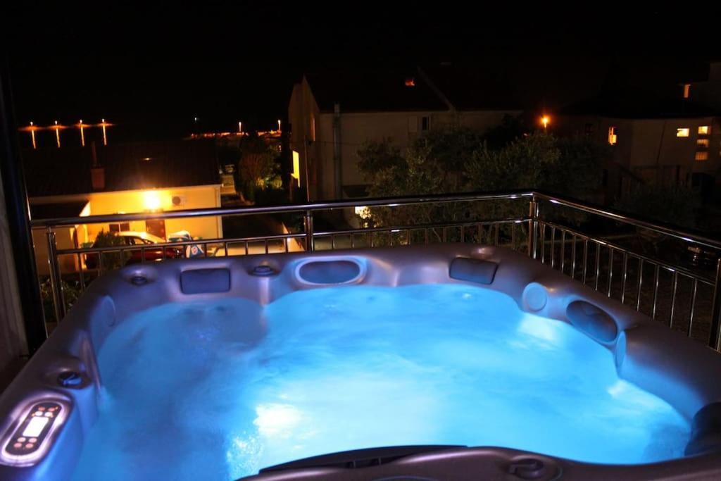 Kristal Paris Resort Novalja Zewnętrze zdjęcie