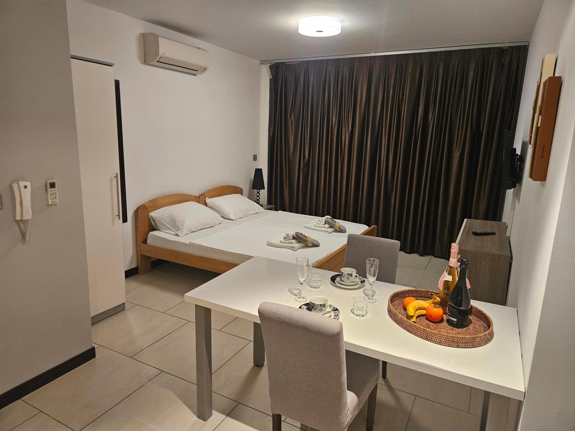 Kristal Paris Resort Novalja Zewnętrze zdjęcie